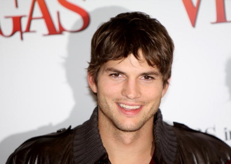 160 - Ashton Kutcher | Getty Images Photo by Dave Hogan