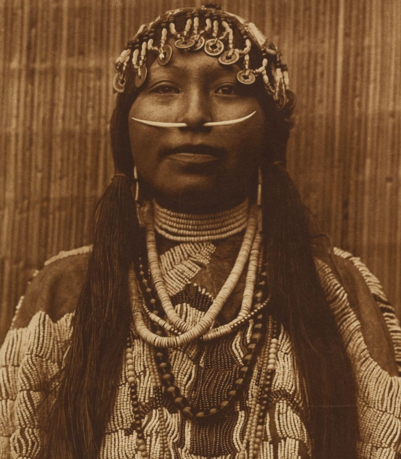Wishram Woman With Nose Piercing | Alamy Stock Photo by Edward S. Curtis 