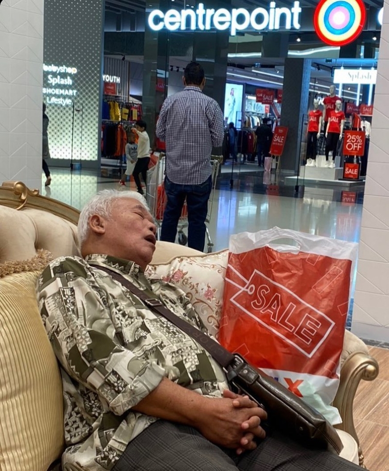 Nap Time for Grandpa | Instagram/@miserable_men