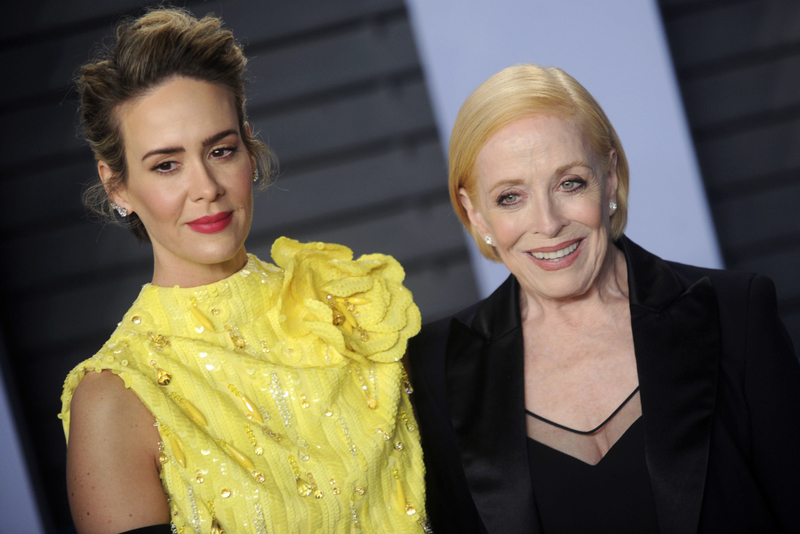Holland Taylor & Sarah Paulson | Alamy Stock Photo by dpa picture alliance