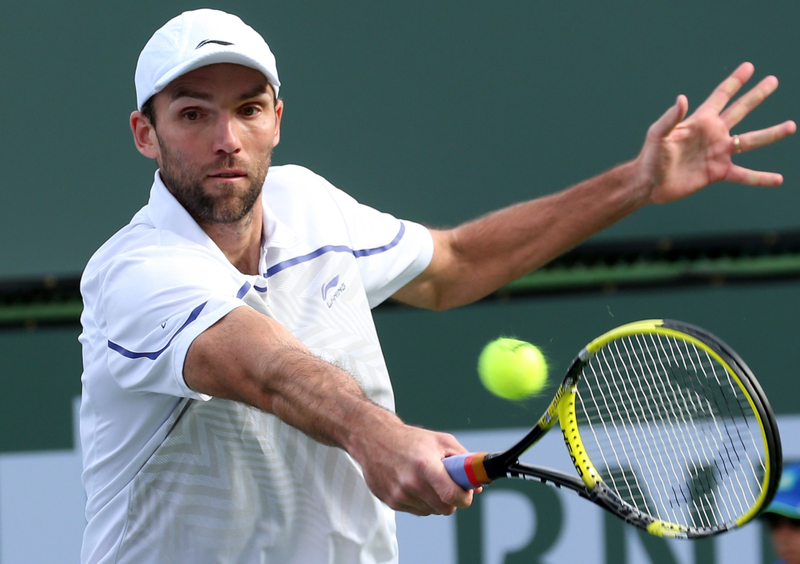 Ivo Karlovic – 2,11 m | Getty Images Photo by Stephen Dunn
