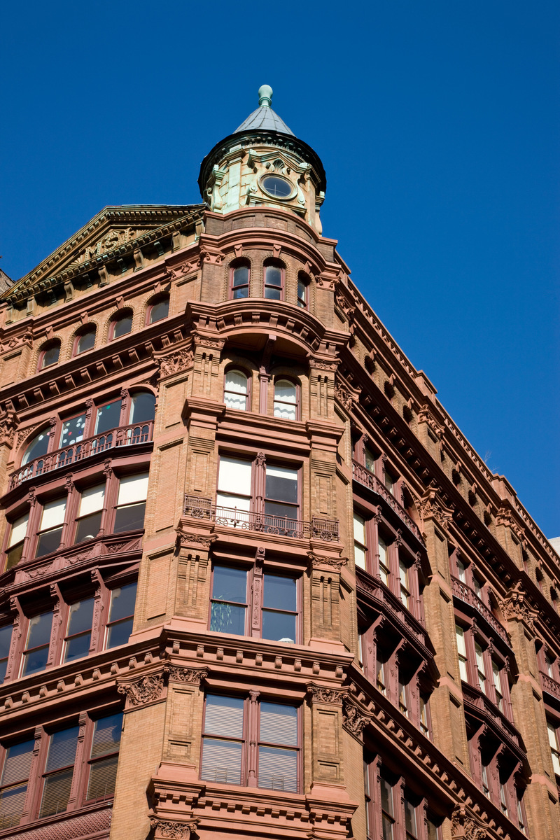 The Manhattan Savings Institution Heist — $2.7 Million | Alamy Stock Photo