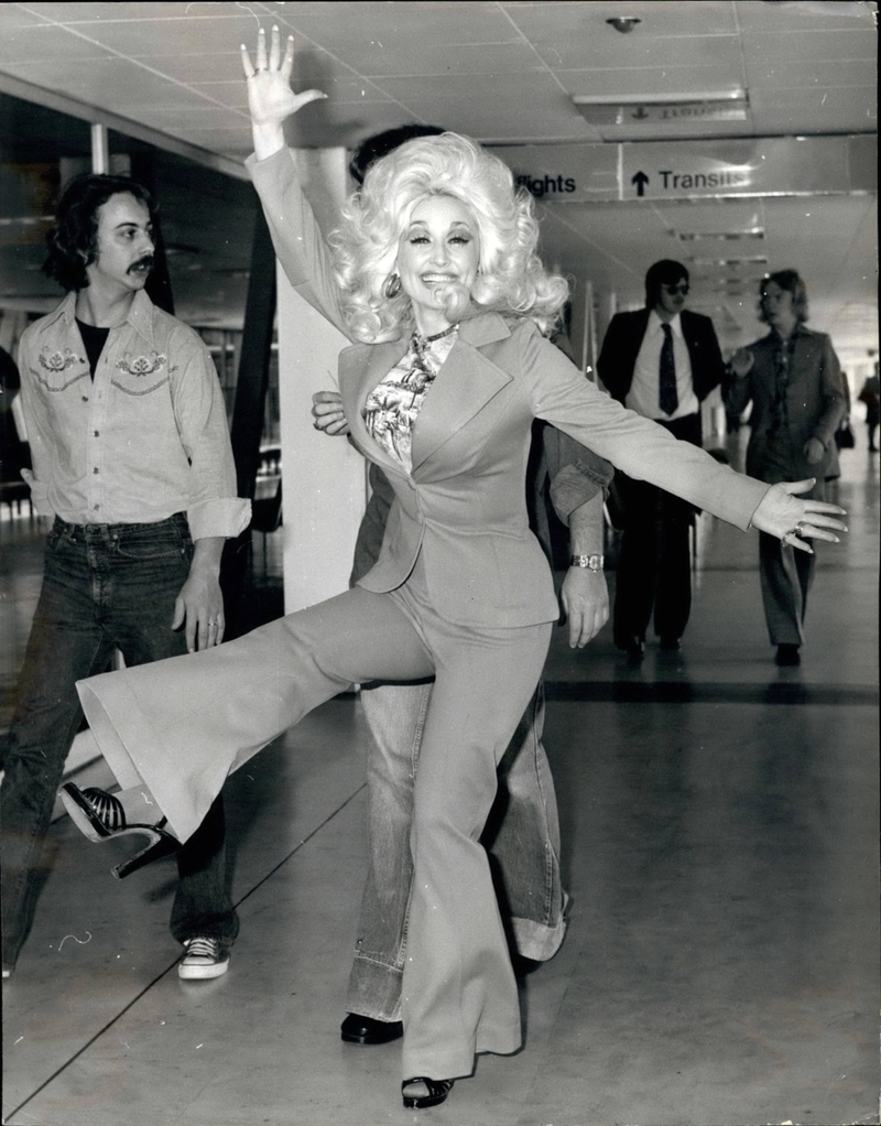 Ela Perdeu Uma Competição de Dolly Parton Para Uma Sósia | Alamy Stock Photo