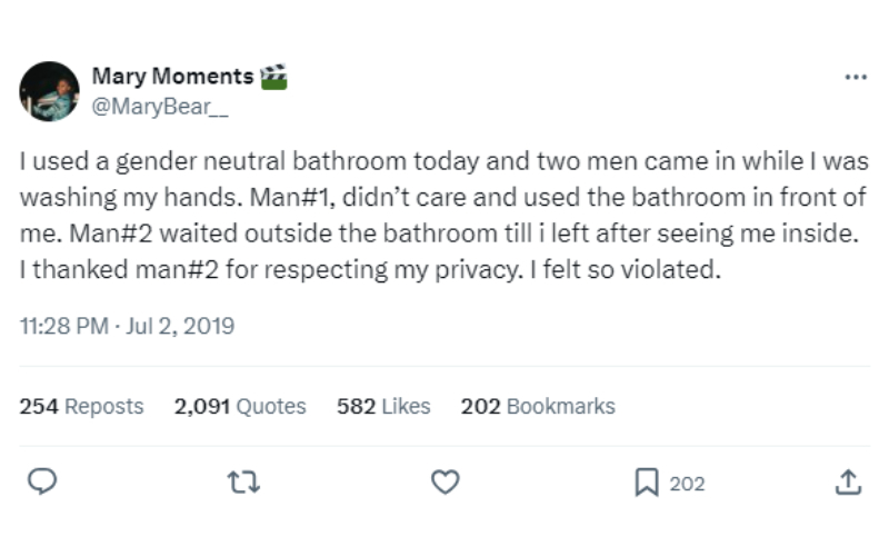 Bathroom Etiquette | Twitter/@MaryBear__