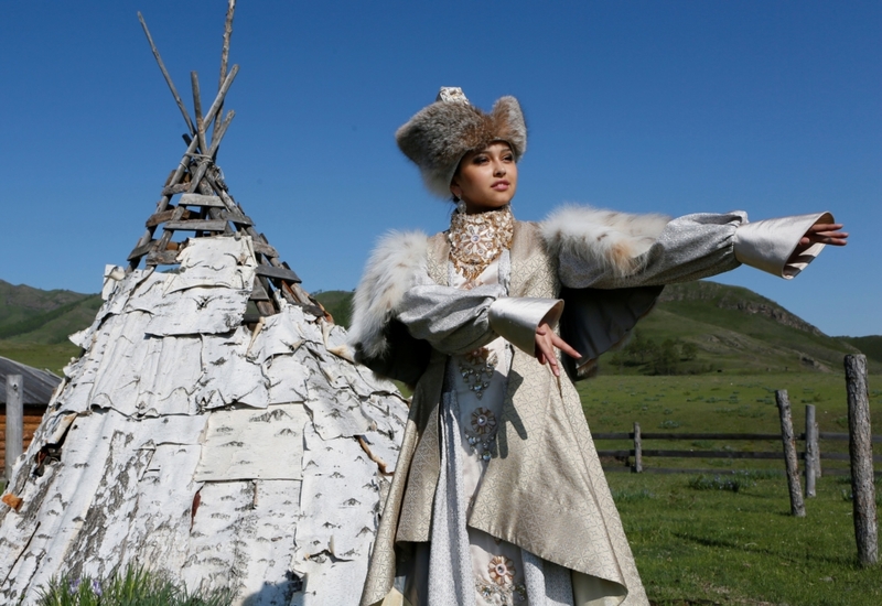Die Braut aus dem Kaukasus | Alamy Stock Photo