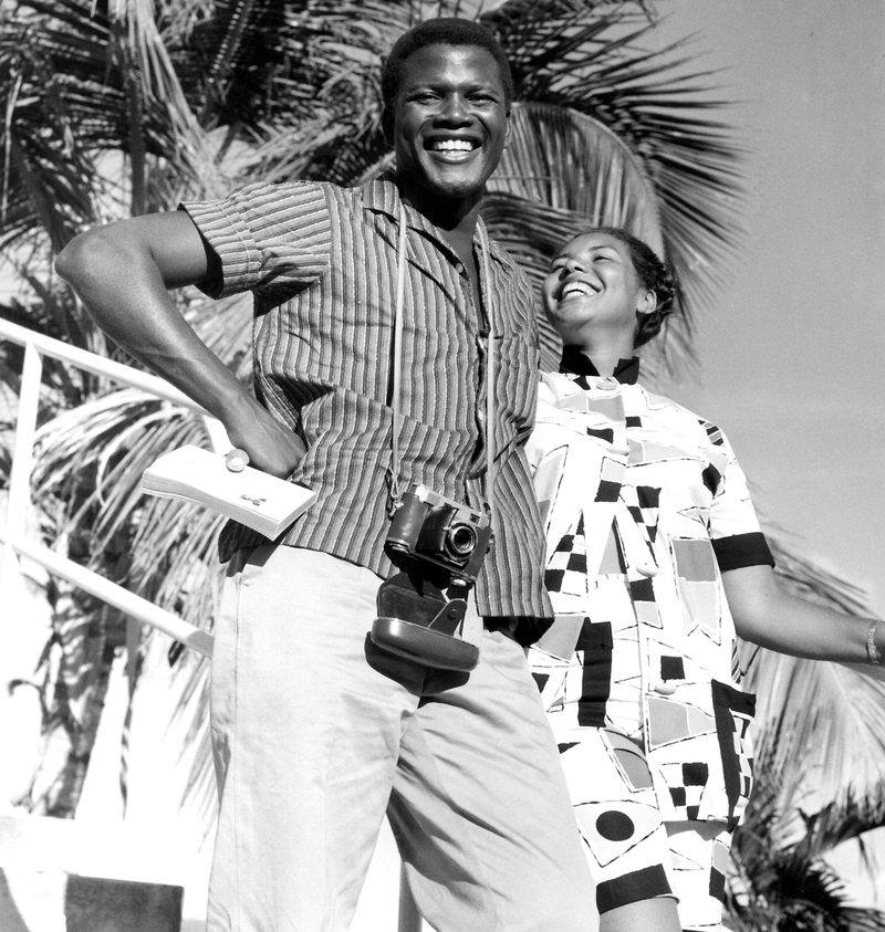 Juanita Hardy and Sidney Poitier | Alamy Stock Photo by Courtesy Everett Collection Inc