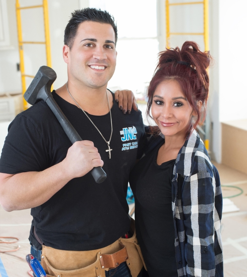 Nicole “Snookie” Polizzi and Jionni LaValle | Alamy Stock Photo by Everett Collection Inc/A&E/Courtesy Everett Collection