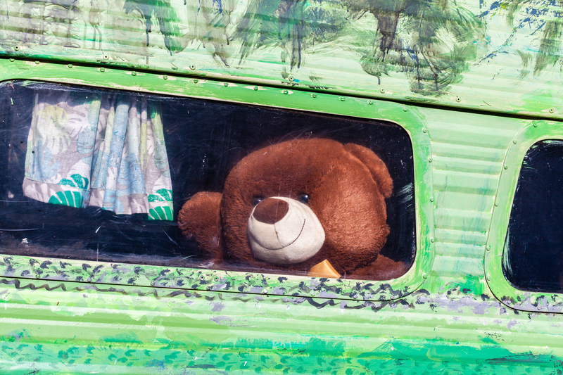 Der glückliche Teddybär | Alamy Stock Photo