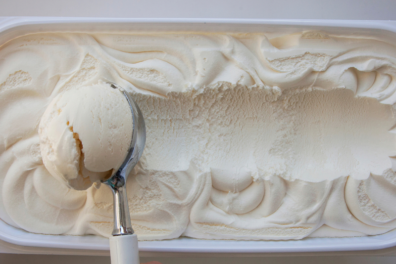 Eiscreme in der Mikrowelle schmelzen lassen | Shutterstock