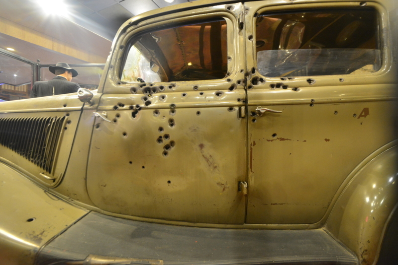 Bonnie und Clydes Auto | Alamy Stock Photo by Paul Briden