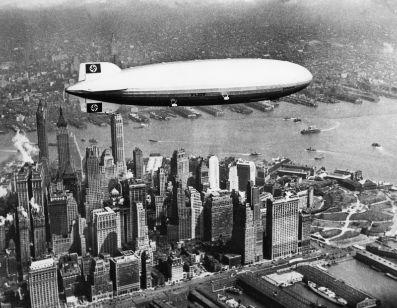 Die Hindenburg | Alamy Stock Photo by INTERFOTO/History
