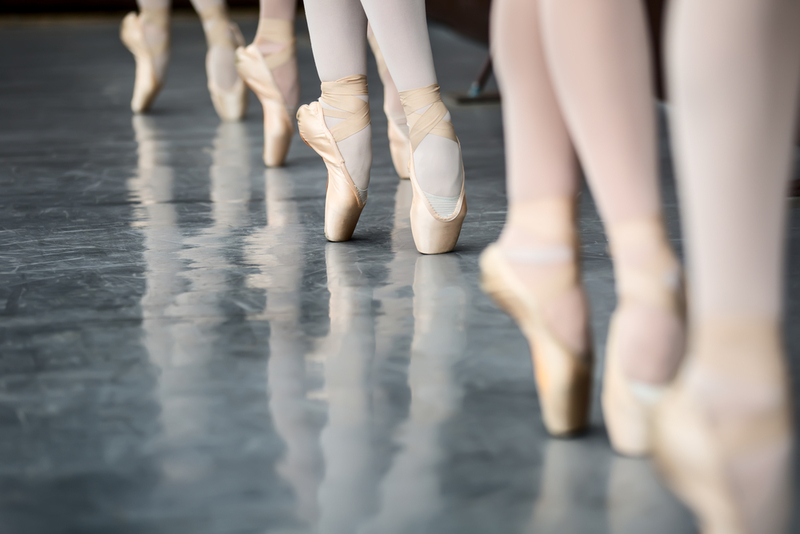 Ballettschuhe hatten früher Absätze | Shutterstock