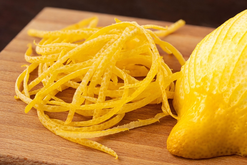 Zest a Lemon Without a Zester | Alamy Stock Photo