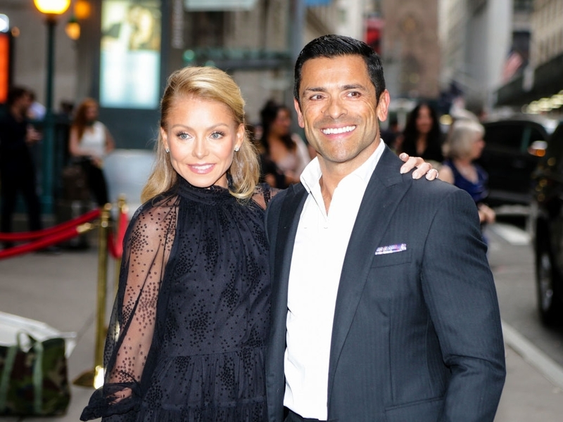Kelly Ripa and Mark Consuelos | Getty Images Photo by gotpap/Bauer-Griffin
