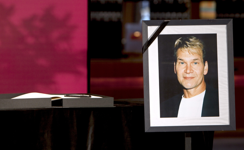 Patrick Swayze Loses the Battle Against Cancer | Alamy Stock Photo
