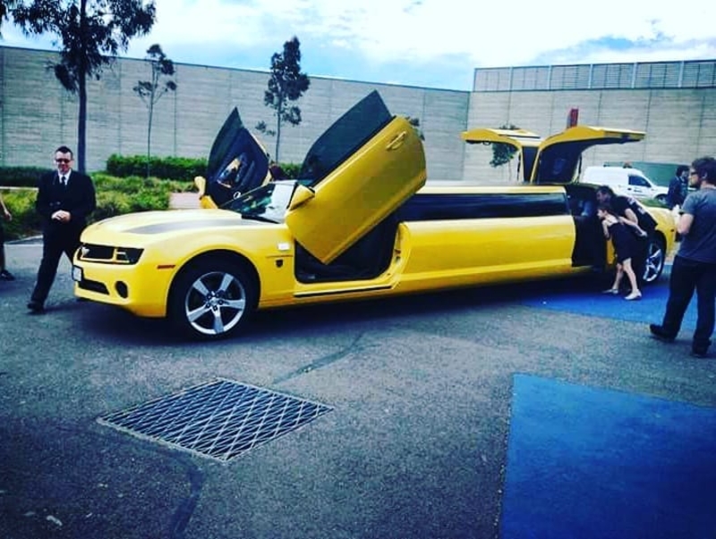 Camaro SS Limo | Instagram/@excelenceveiculosparacasamento