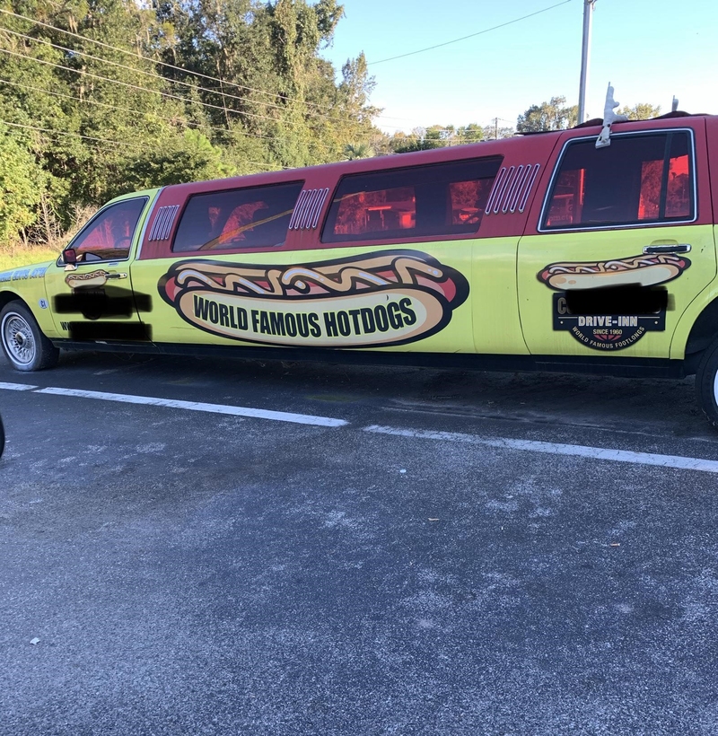 The World-Famous Hot Dog Limo | Reddit.com/lBruhmomentl