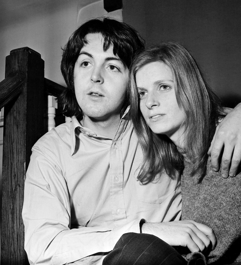 Paul McCartney and Linda Eastman | Getty Images Photo by Mirrorpix