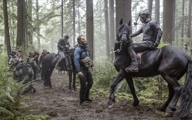 Dawn of the Planet of the Apes | Alamy Stock Photo by 20TH CENTURY FOX/Cinematic Collection