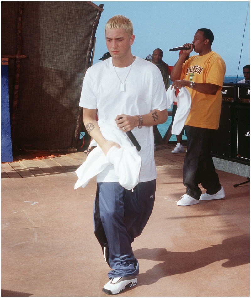 The Real Slim Shady Walks the Stage – 2000 | Getty Images Photo by Frank Micelotta