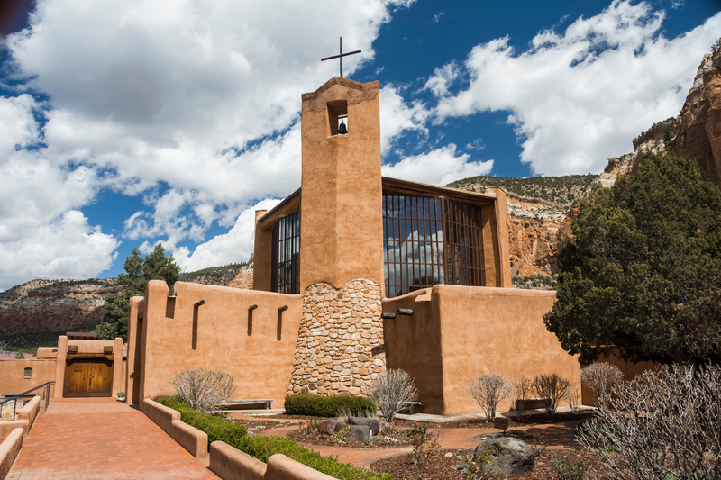 Er entdeckte Gott in einem Kloster in New Mexico | Alamy Stock Photo by Steve Hamblin