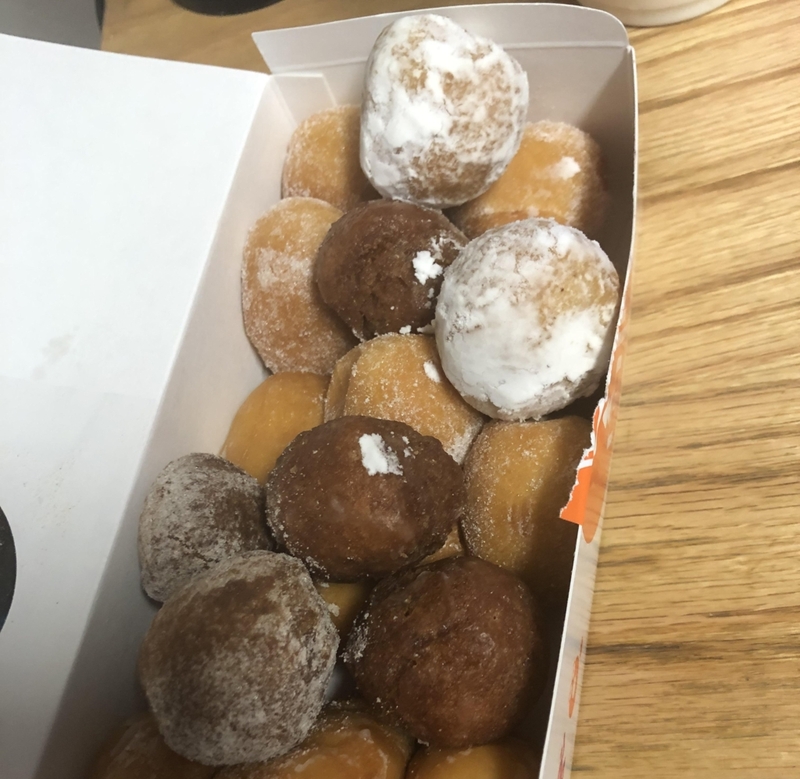 “One” Extra Dunkin Donut Hole | Reddit.com/Hen_Zoid