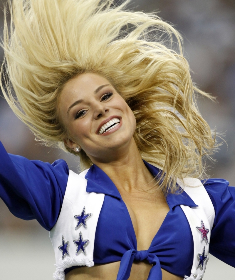 Their Hair Must Be ‘Glamorous’ | Getty Images Photo by AD/Icon SMI/Corbis/Icon Sportswire