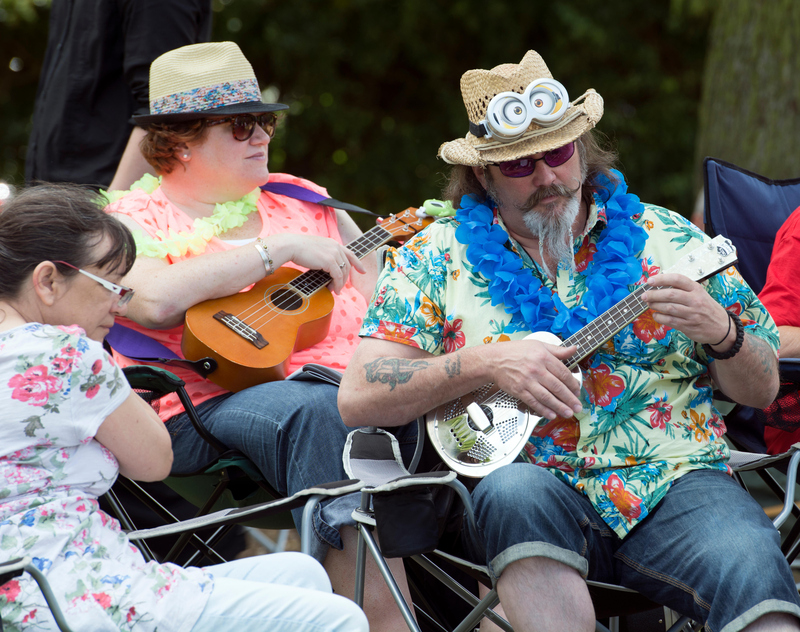 The Ukelele Festival – Hawaii | Alamy Stock Photo by Colin Underhill