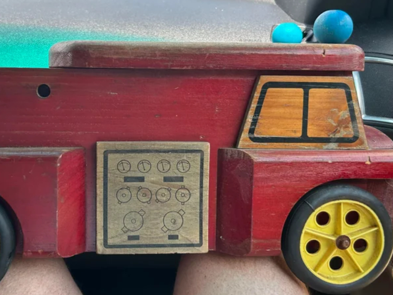Use a Crate to Make a Fun Fire Truck | Reddit.com/Chop2TheTop