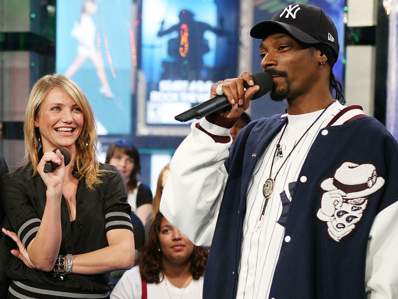 Cameron Diaz & Snoop Dogg | Getty Images Photo by Scott Gries
