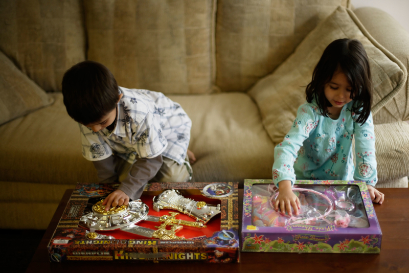 Girl Toys and Boy Toys | Alamy Stock Photo by Urban Zone