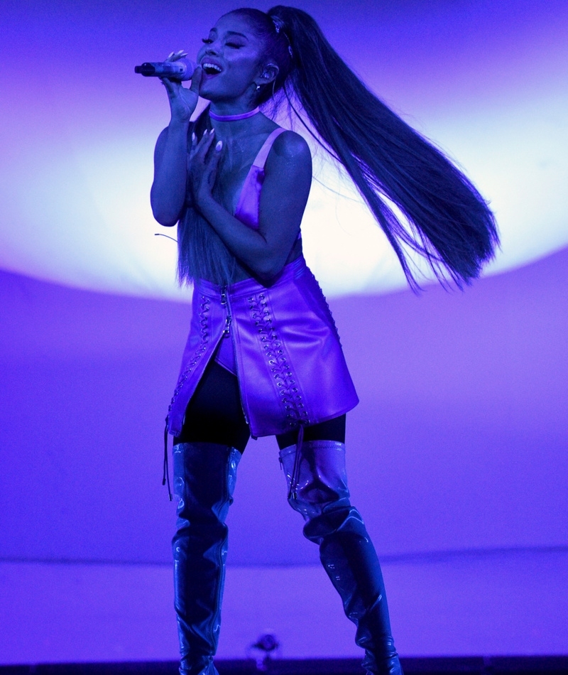 Ariana Grande – 1,54 m | Getty Images Photo by Kevin Mazur