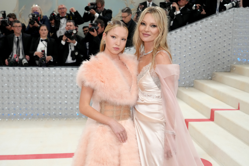 Lila Moss and Kate Moss | Getty Images Photo by Jeff Kravitz/FilmMagic