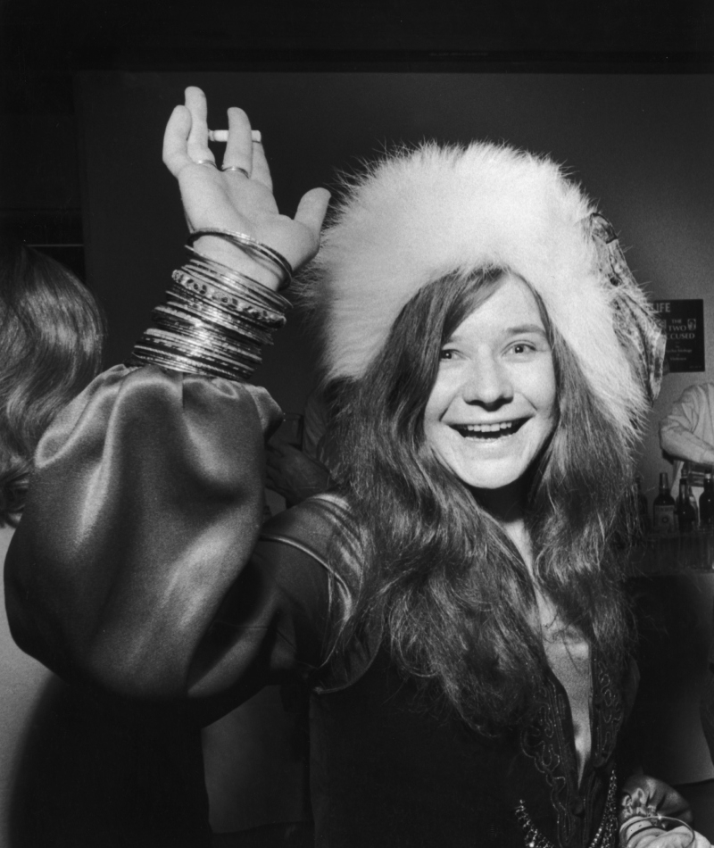 Janis Joplin beim Ausgehen | Getty Images Photo by Walter Daran/Hulton Archive