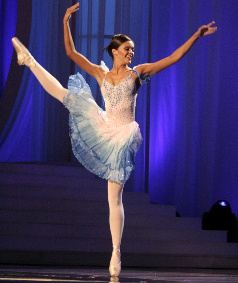 Jennifer Berry’s On Pointe Outfit | Getty Images Photo by Donald Kravitz