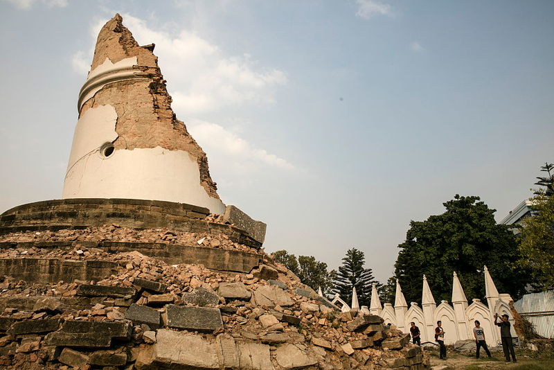 La Torre Dharahara y otros monumentos nepaleses | Getty Images Photo by Paula Bronstein