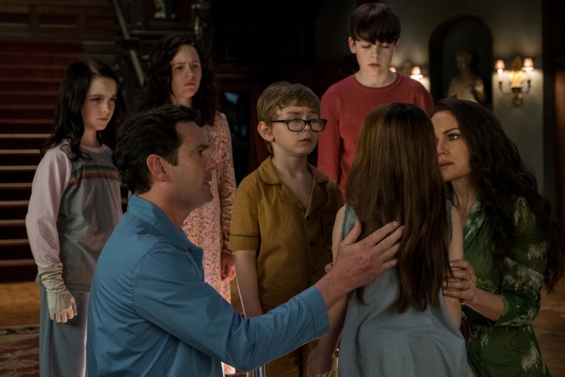 The Haunting of Hill House (BEST) | Alamy Stock Photo by PictureLux / The Hollywood Archive