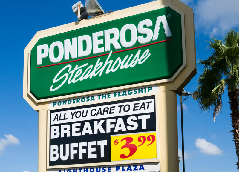 Ponderosa and Bonanza Steakhouses | Alamy Stock Photo by Eric James