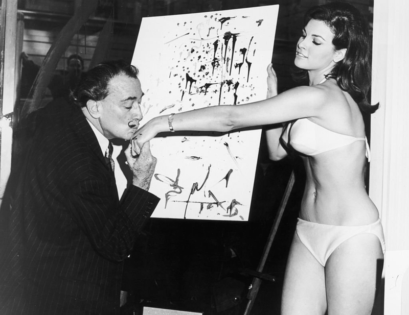 Salvador Dali & Raquel Welch | Getty Images Photo by Hulton Archive