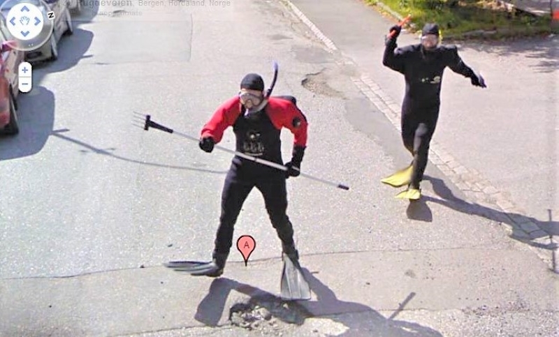 Scuba Street Fight | Imgur.com/tfb3rcf via Google Street View