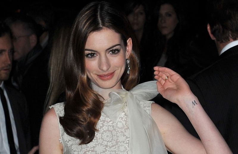 Anne Hathaway Keeps Us Guessing | Getty Images Photo by James Devaney/WireImage